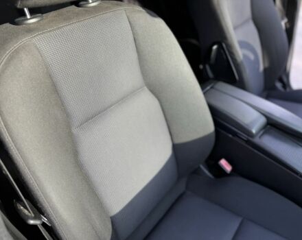 Синій Мерседес Ц-Клас, об'ємом двигуна 2.1 л та пробігом 350 тис. км за 6999 $, фото 12 на Automoto.ua