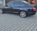 Синий Мерседес Ц-Класс, объемом двигателя 3 л и пробегом 299 тыс. км за 10500 $, фото 59 на Automoto.ua