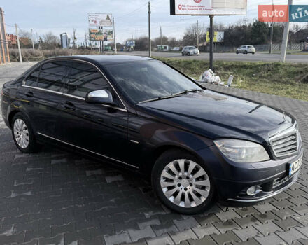 Синий Мерседес Ц-Класс, объемом двигателя 2.15 л и пробегом 348 тыс. км за 8700 $, фото 2 на Automoto.ua