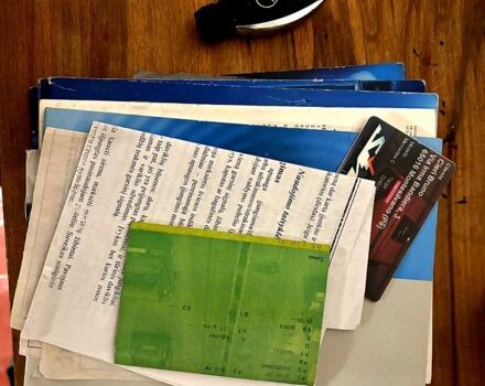 Синій Мерседес Ц-Клас, об'ємом двигуна 2.2 л та пробігом 300 тис. км за 4900 $, фото 6 на Automoto.ua