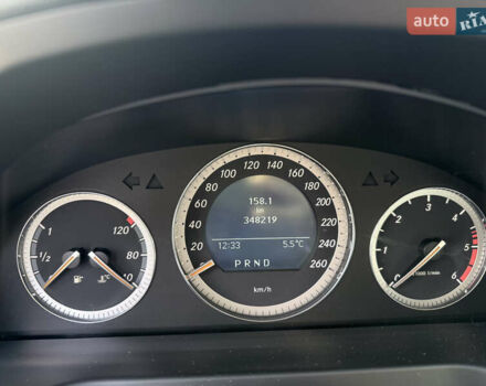 Синий Мерседес Ц-Класс, объемом двигателя 2.15 л и пробегом 348 тыс. км за 8700 $, фото 9 на Automoto.ua