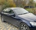 Синий Мерседес Ц-Класс, объемом двигателя 2.2 л и пробегом 330 тыс. км за 8000 $, фото 2 на Automoto.ua