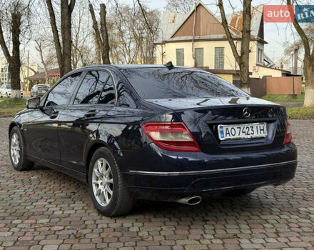 Синий Мерседес Ц-Класс, объемом двигателя 2.2 л и пробегом 315 тыс. км за 9300 $, фото 19 на Automoto.ua