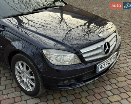 Синий Мерседес Ц-Класс, объемом двигателя 2.2 л и пробегом 315 тыс. км за 9300 $, фото 11 на Automoto.ua