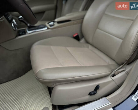 Синий Мерседес Ц-Класс, объемом двигателя 1.8 л и пробегом 220 тыс. км за 9950 $, фото 26 на Automoto.ua