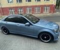 Синий Мерседес Ц-Класс, объемом двигателя 3 л и пробегом 221 тыс. км за 10900 $, фото 1 на Automoto.ua
