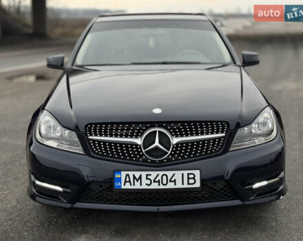 Синий Мерседес Ц-Класс, объемом двигателя 1.8 л и пробегом 220 тыс. км за 9950 $, фото 6 на Automoto.ua