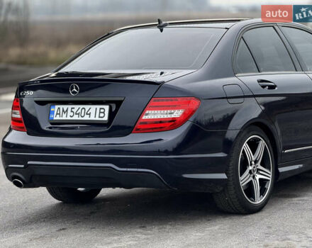 Синий Мерседес Ц-Класс, объемом двигателя 1.8 л и пробегом 220 тыс. км за 9950 $, фото 13 на Automoto.ua