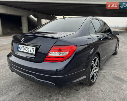 Синий Мерседес Ц-Класс, объемом двигателя 1.8 л и пробегом 220 тыс. км за 9950 $, фото 16 на Automoto.ua