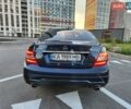 Синий Мерседес Ц-Класс, объемом двигателя 3 л и пробегом 178 тыс. км за 11900 $, фото 3 на Automoto.ua
