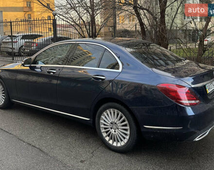 Синий Мерседес Ц-Класс, объемом двигателя 1.6 л и пробегом 71 тыс. км за 24999 $, фото 2 на Automoto.ua