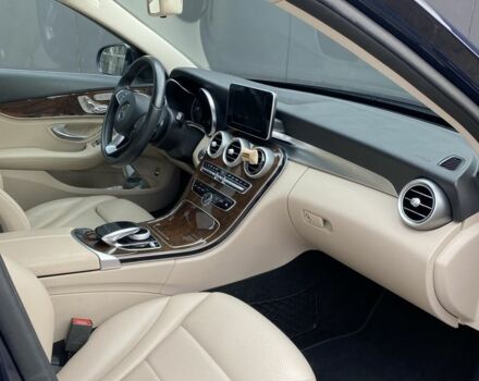 Синий Мерседес Ц-Класс, объемом двигателя 2 л и пробегом 72 тыс. км за 20300 $, фото 6 на Automoto.ua