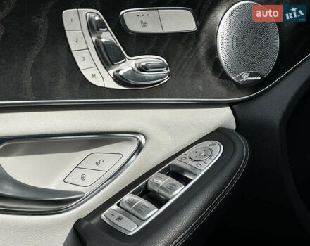 Синий Мерседес Ц-Класс, объемом двигателя 3 л и пробегом 54 тыс. км за 33799 $, фото 6 на Automoto.ua