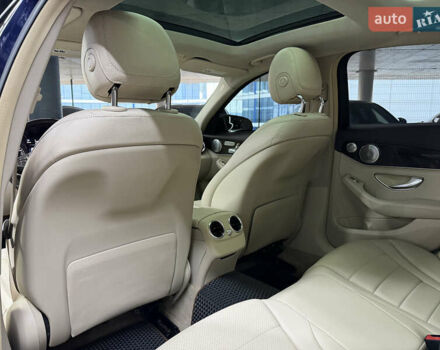 Синий Мерседес Ц-Класс, объемом двигателя 2 л и пробегом 173 тыс. км за 18900 $, фото 21 на Automoto.ua