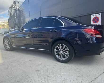 Синий Мерседес Ц-Класс, объемом двигателя 2 л и пробегом 72 тыс. км за 20300 $, фото 2 на Automoto.ua