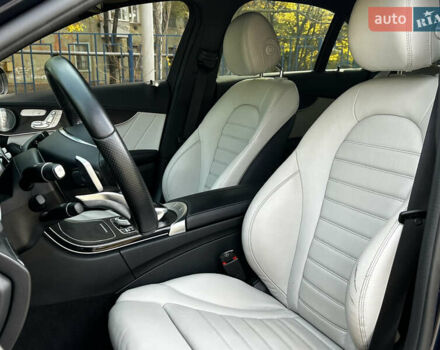 Синий Мерседес Ц-Класс, объемом двигателя 3 л и пробегом 54 тыс. км за 33799 $, фото 7 на Automoto.ua