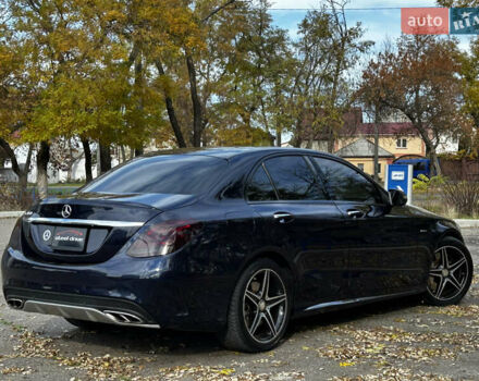 Синий Мерседес Ц-Класс, объемом двигателя 3 л и пробегом 54 тыс. км за 33799 $, фото 3 на Automoto.ua