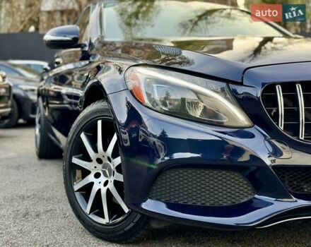 Синій Мерседес Ц-Клас, об'ємом двигуна 2 л та пробігом 150 тис. км за 18900 $, фото 32 на Automoto.ua