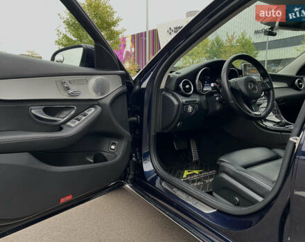 Синій Мерседес Ц-Клас, об'ємом двигуна 1.99 л та пробігом 132 тис. км за 18800 $, фото 10 на Automoto.ua