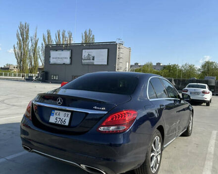 Синій Мерседес Ц-Клас, об'ємом двигуна 2 л та пробігом 120 тис. км за 18500 $, фото 3 на Automoto.ua