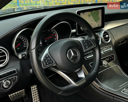 Синий Мерседес Ц-Класс, объемом двигателя 3 л и пробегом 54 тыс. км за 33799 $, фото 5 на Automoto.ua