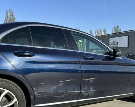 Синій Мерседес Ц-Клас, об'ємом двигуна 2 л та пробігом 120 тис. км за 18500 $, фото 2 на Automoto.ua