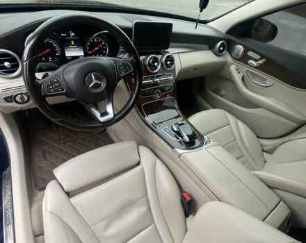 Синий Мерседес Ц-Класс, объемом двигателя 1.99 л и пробегом 138 тыс. км за 20500 $, фото 11 на Automoto.ua