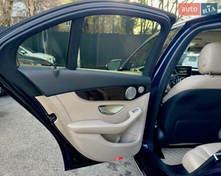 Синій Мерседес Ц-Клас, об'ємом двигуна 2 л та пробігом 150 тис. км за 18900 $, фото 17 на Automoto.ua