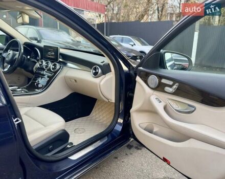 Синій Мерседес Ц-Клас, об'ємом двигуна 2 л та пробігом 150 тис. км за 18900 $, фото 22 на Automoto.ua