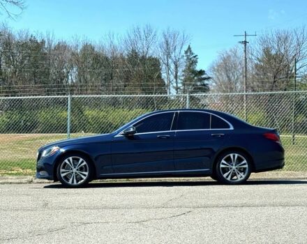 Синій Мерседес Ц-Клас, об'ємом двигуна 2 л та пробігом 72 тис. км за 14000 $, фото 3 на Automoto.ua