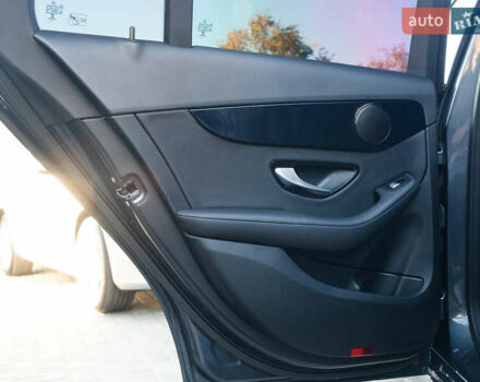 Синий Мерседес Ц-Класс, объемом двигателя 1.6 л и пробегом 55 тыс. км за 19950 $, фото 44 на Automoto.ua