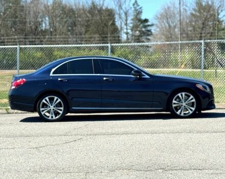 Синій Мерседес Ц-Клас, об'ємом двигуна 2 л та пробігом 72 тис. км за 14000 $, фото 5 на Automoto.ua