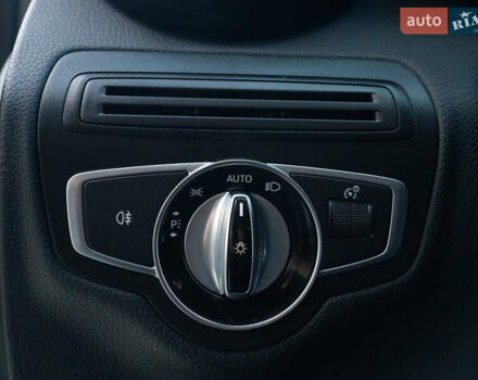 Синий Мерседес Ц-Класс, объемом двигателя 1.6 л и пробегом 55 тыс. км за 19950 $, фото 18 на Automoto.ua