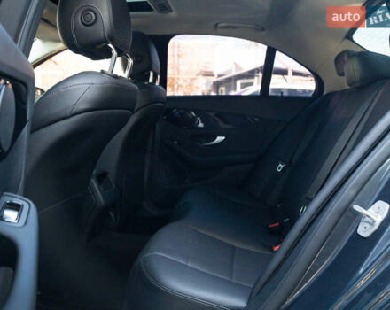 Синий Мерседес Ц-Класс, объемом двигателя 1.6 л и пробегом 55 тыс. км за 19950 $, фото 43 на Automoto.ua