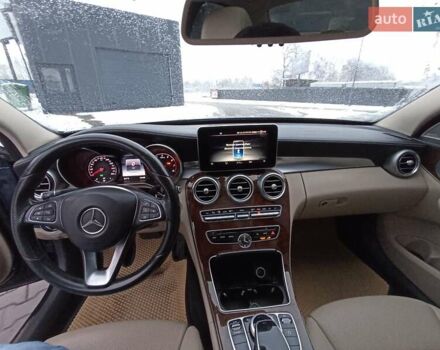 Синий Мерседес Ц-Класс, объемом двигателя 1.99 л и пробегом 175 тыс. км за 16999 $, фото 9 на Automoto.ua