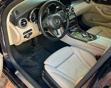 Синий Мерседес Ц-Класс, объемом двигателя 2.9 л и пробегом 73 тыс. км за 35000 $, фото 7 на Automoto.ua