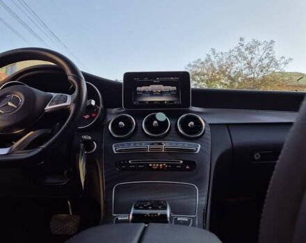Мерседес Ц-Класс 2018 в Львове на Automoto.ua Синий Мерседес Ц-Класс, объемом двигателя 2.14 л и пробегом 175 тыс. км за 22000 $, фото 3 на Automoto.ua