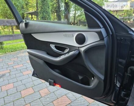 Мерседес Ц-Класс 2018 в Львове на Automoto.ua Синий Мерседес Ц-Класс, объемом двигателя 2.14 л и пробегом 175 тыс. км за 22000 $, фото 17 на Automoto.ua