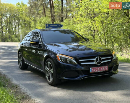 Синій Мерседес Ц-Клас, об'ємом двигуна 2 л та пробігом 150 тис. км за 19500 $, фото 1 на Automoto.ua