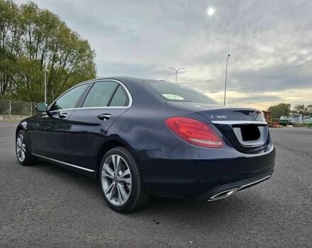 Синій Мерседес Ц-Клас, об'ємом двигуна 2 л та пробігом 88 тис. км за 16900 $, фото 3 на Automoto.ua