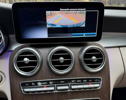 Мерседес Ц-Клас 2018 у Києві на Automoto.ua Синій Мерседес Ц-Клас, об'ємом двигуна 1.99 л та пробігом 57 тис. км за 27200 $, фото 38 на Automoto.ua