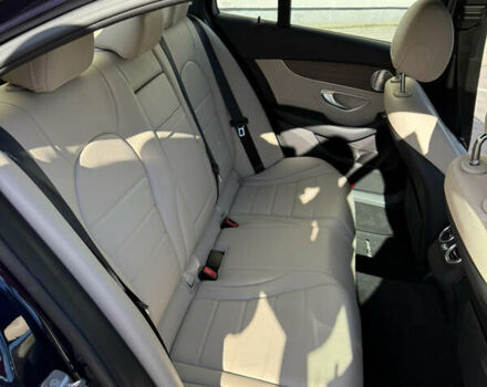 Мерседес Ц-Класс 2019 в Львове на Automoto.ua Синий Мерседес Ц-Класс, объемом двигателя 1.99 л и пробегом 67 тыс. км за 28000 $, фото 13 на Automoto.ua