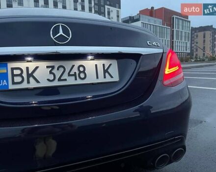 Синий Мерседес Ц-Класс, объемом двигателя 3 л и пробегом 74 тыс. км за 34000 $, фото 4 на Automoto.ua