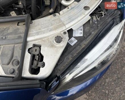 Синий Мерседес Ц-Класс, объемом двигателя 1.99 л и пробегом 47 тыс. км за 36500 $, фото 11 на Automoto.ua