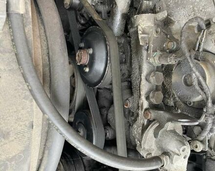 Синий Мерседес Ц-Класс, объемом двигателя 2.3 л и пробегом 639 тыс. км за 1000 $, фото 23 на Automoto.ua