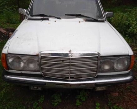 Синій Мерседес Ц-Клас, об'ємом двигуна 1.8 л та пробігом 2 тис. км за 1000 $, фото 9 на Automoto.ua