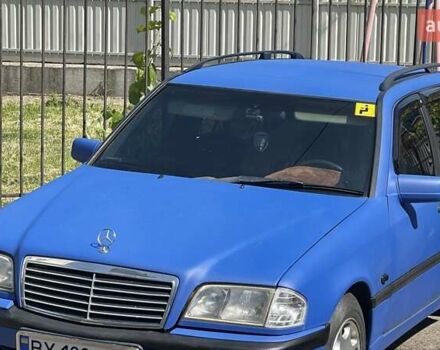 Синий Мерседес Ц-Класс, объемом двигателя 1.8 л и пробегом 369 тыс. км за 3300 $, фото 10 на Automoto.ua