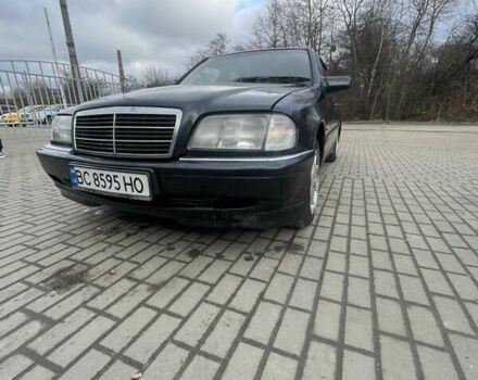 Синій Мерседес Ц-Клас, об'ємом двигуна 2 л та пробігом 460 тис. км за 3100 $, фото 14 на Automoto.ua