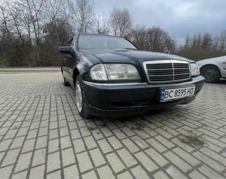Синій Мерседес Ц-Клас, об'ємом двигуна 2 л та пробігом 460 тис. км за 3100 $, фото 15 на Automoto.ua