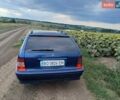 Синий Мерседес Ц-Класс, объемом двигателя 1.8 л и пробегом 335 тыс. км за 3200 $, фото 2 на Automoto.ua